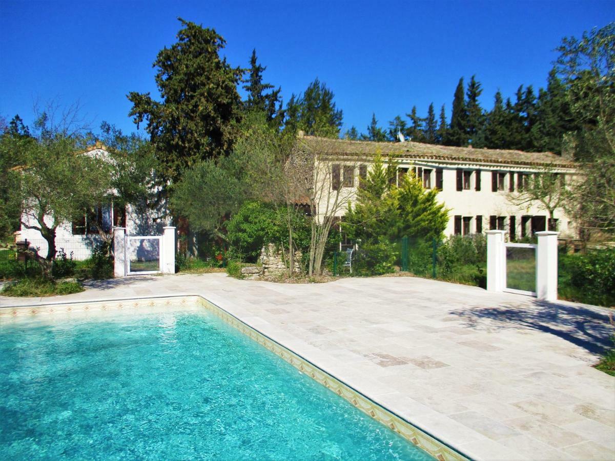 Le Mas Des Lilas Uzès Buitenkant foto